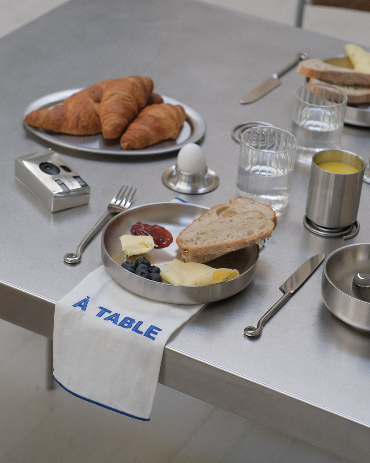 À TABLE napkin set