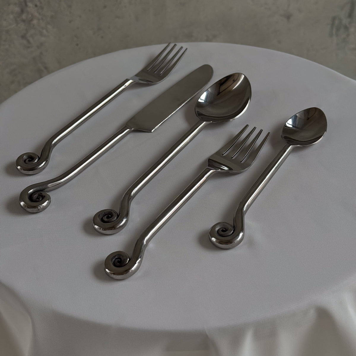 Mira cutlery